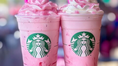 Pink Paradise Princess Frappuccino with Strawberries