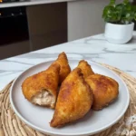 chicken stuffed crispy cups